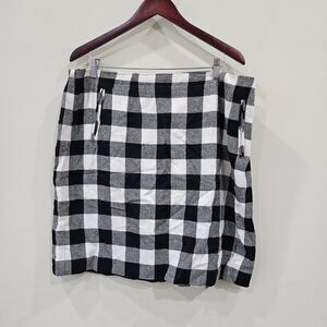 Talbots Womens Buffalo Plaid Skirt Plus Size 16W Black White Zip Academia Career